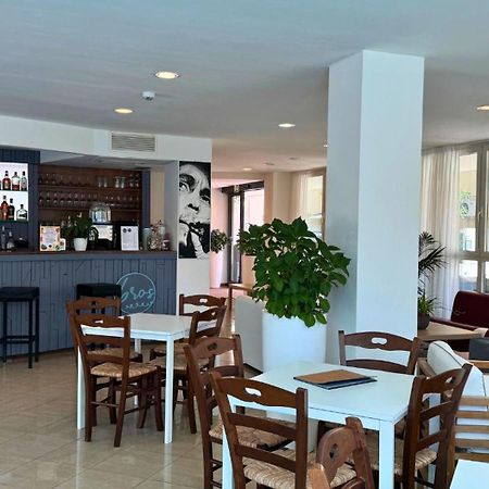 Hotel Apogeo - Breakfast Experience Rimini Esterno foto