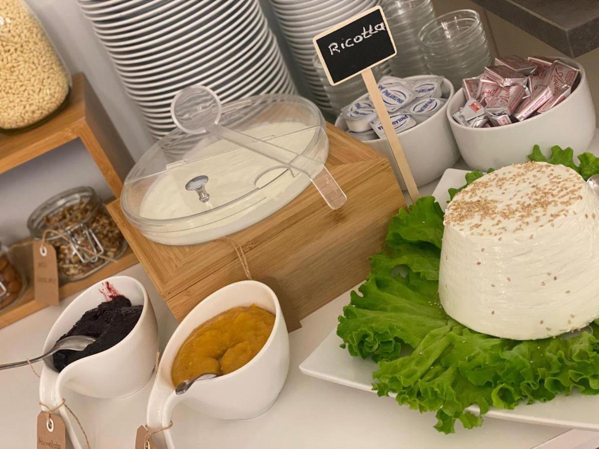 Hotel Apogeo - Breakfast Experience Rimini Esterno foto