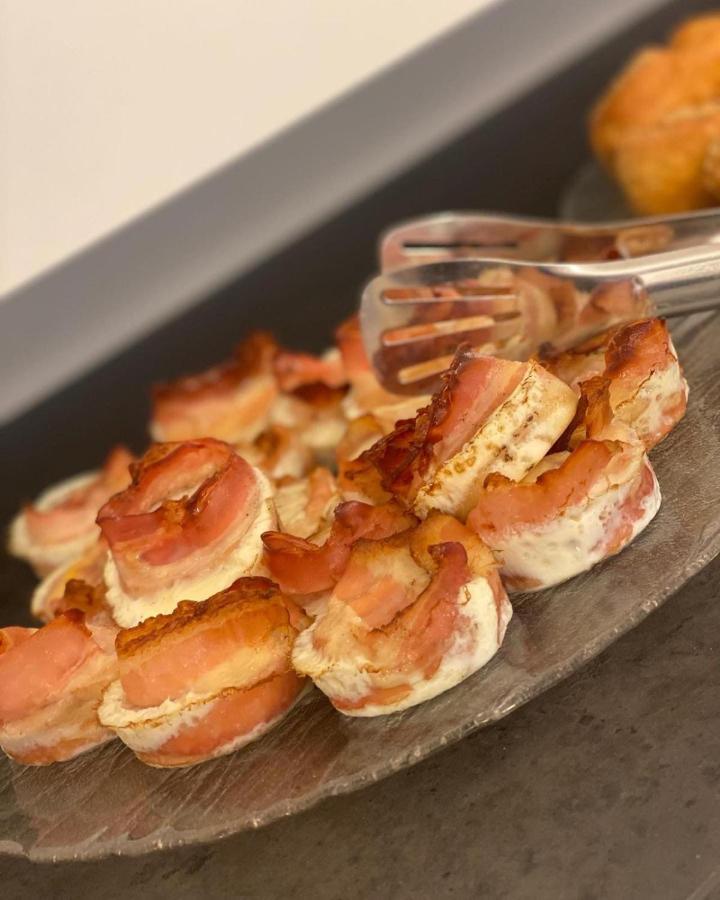 Hotel Apogeo - Breakfast Experience Rimini Esterno foto