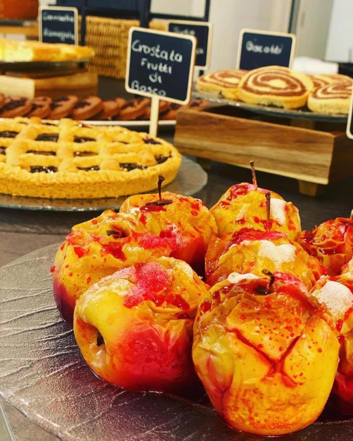 Hotel Apogeo - Breakfast Experience Rimini Esterno foto