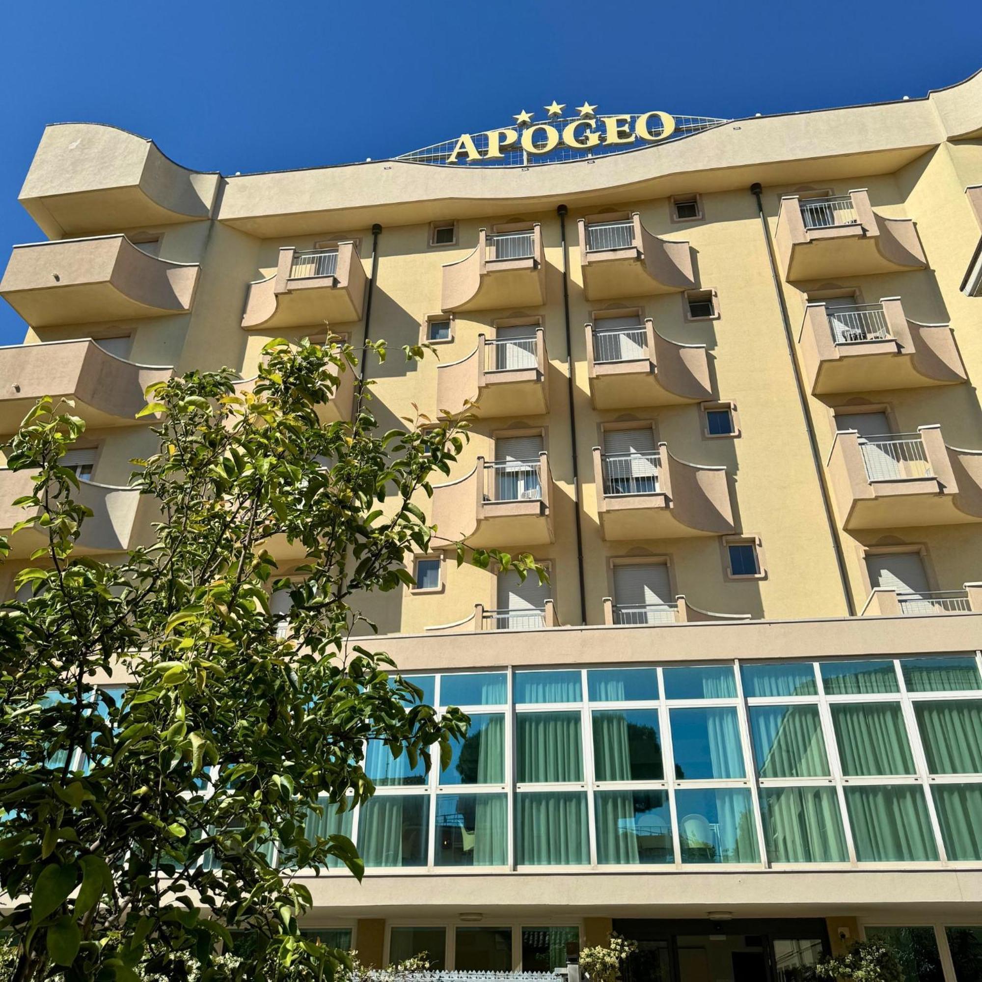 Hotel Apogeo - Breakfast Experience Rimini Esterno foto