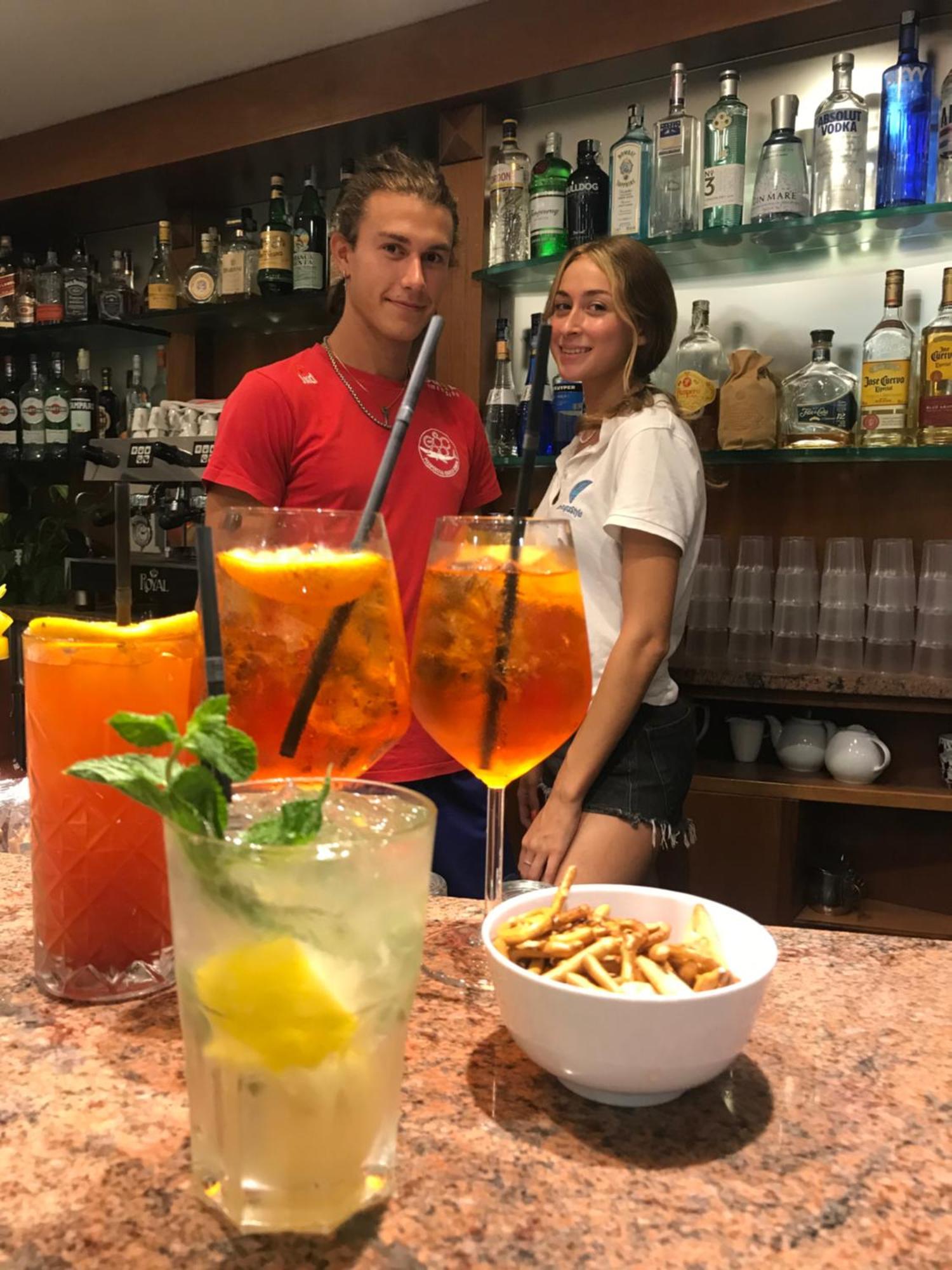 Hotel Apogeo - Breakfast Experience Rimini Esterno foto